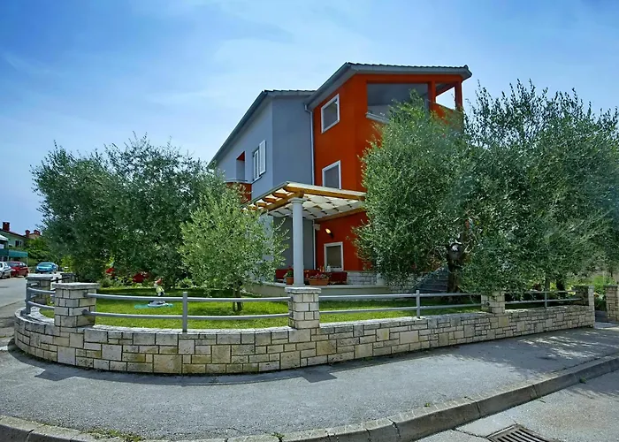 Апартаменты With Parking Space - 22649