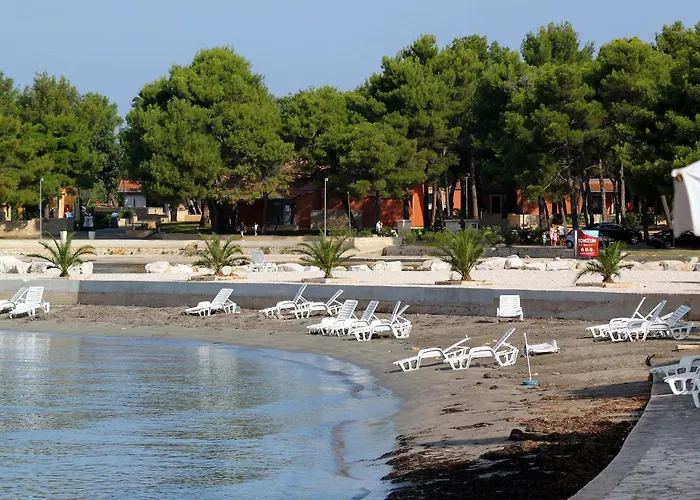 아파트 With Parking Space - 22649 *