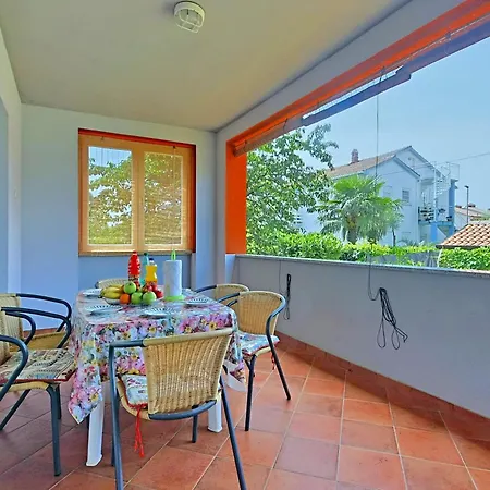 Apartament With Parking Space - 22649 Umag