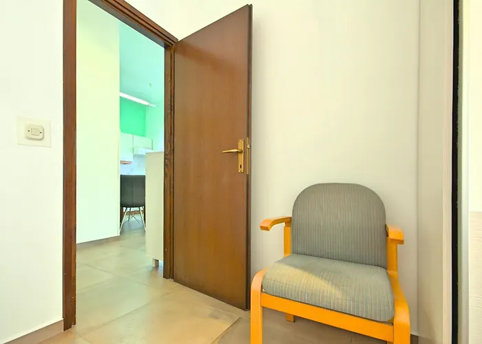 Appartement With Parking Space - 22649