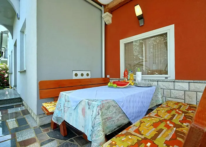 Appartement With Parking Space - 22649 *